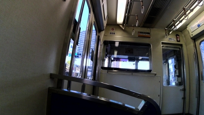 鉄道乗車記録の写真:車窓・風景(2)        「路面区間です。」