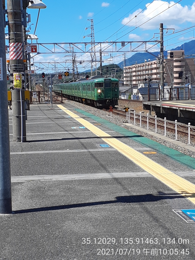 鉄道乗車記録の写真:列車・車両の様子(未乗車)(6)        「113系重連。
後ろは40Nですが、結構わかりやすい。
」