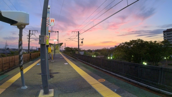 鉄道乗車記録の写真:車窓・風景(1)        「Insta360OneRSによる日の出写真@唐崎駅」