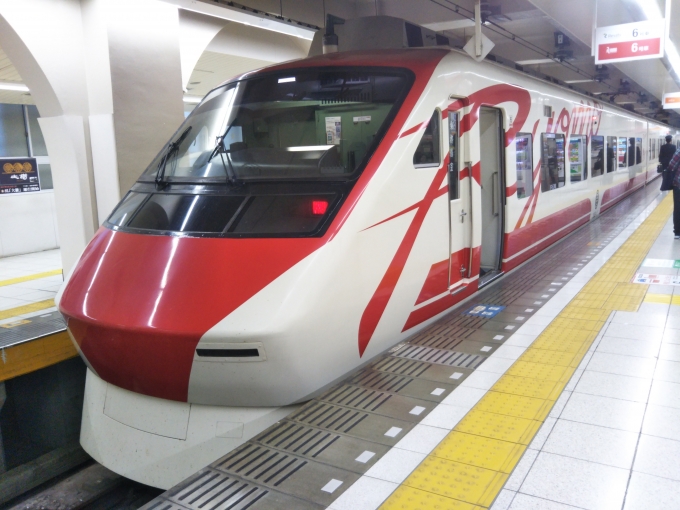 鉄道乗車記録の写真:乗車した列車(外観)(1)        「特急りょうもう台湾鉄路普悠瑪カラーに乗りました。」