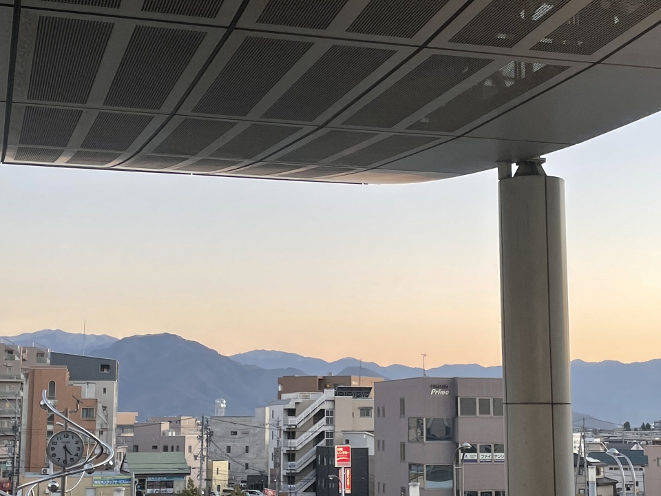 鉄道乗車記録「長野駅から松本駅」車窓・風景の写真(2) by ケンイチ 撮影日時:2021年12月05日