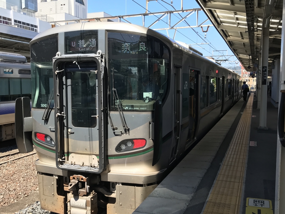 鉄道乗車記録「和歌山駅から奈良駅」乗車した列車(外観)の写真(2) by スーさん 撮影日時:2021年09月21日