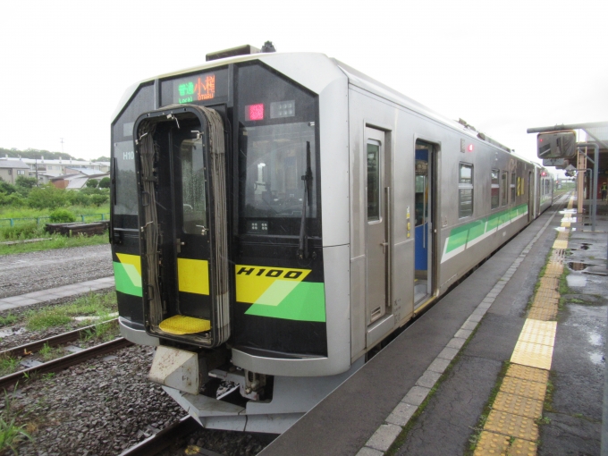 鉄道乗車記録の写真:乗車した列車(外観)(4)        「これから北海道で主役となろうH100車両」