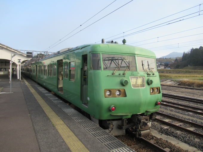 鉄道乗車記録の写真:乗車した列車(外観)(2)        「3月末で引退となった117系」