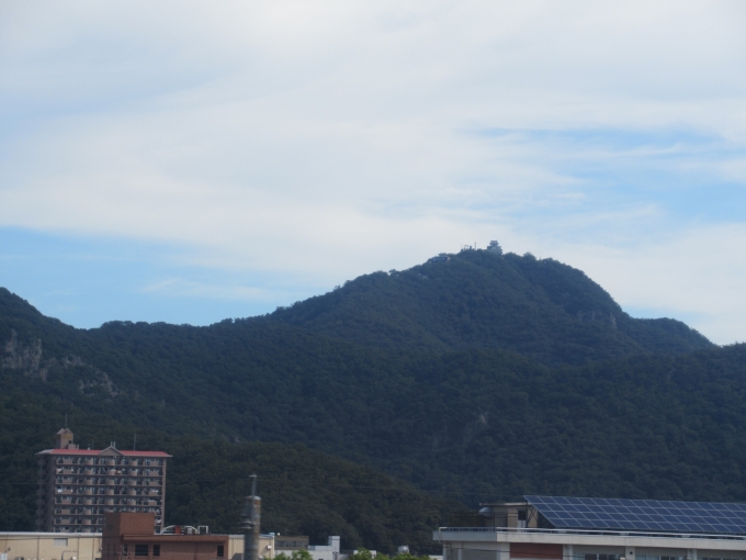 鉄道乗車記録の写真:車窓・風景(7)        「遠くに岐阜城」