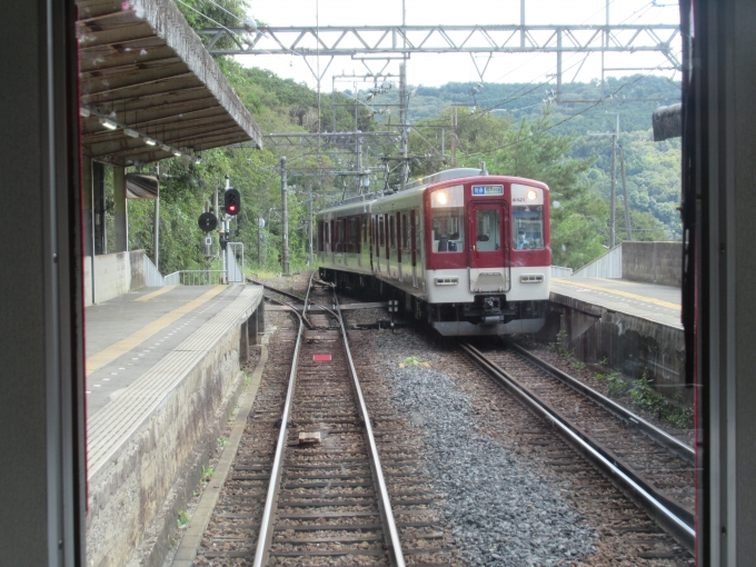 鉄道乗車記録の写真:駅舎・駅施設、様子(15)        「大阿太駅ですれ違い」