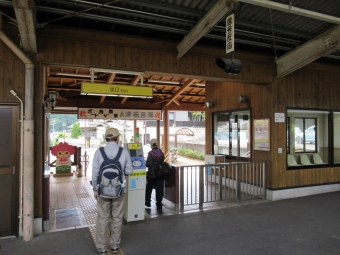 大和上市駅 写真:駅舎・駅施設、様子