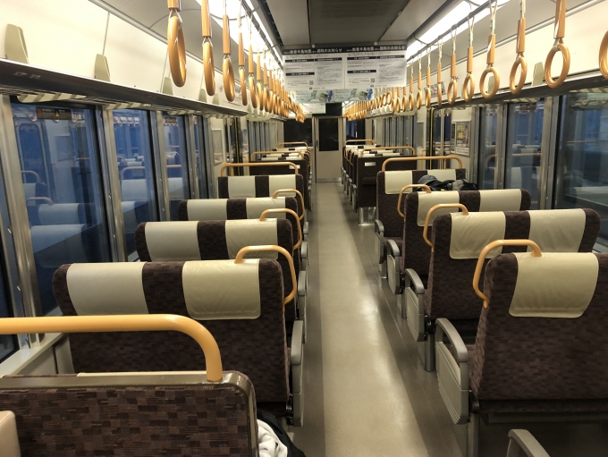 鉄道乗車記録の写真:車内設備、様子(3)        「ほぼJR西日本」