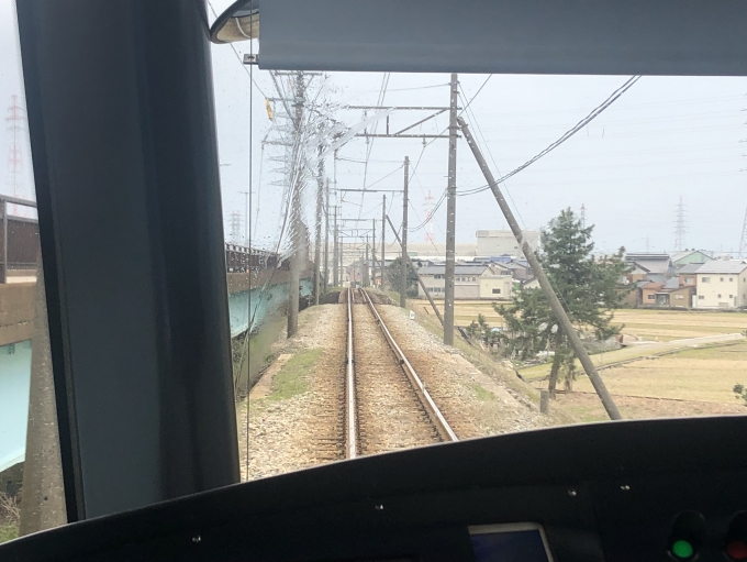 鉄道乗車記録の写真:車窓・風景(7)        「途中から専用路線に」
