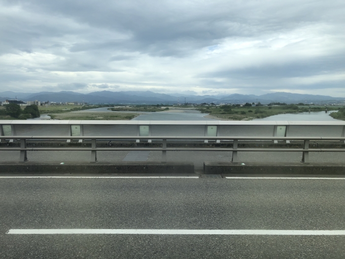 鉄道乗車記録の写真:車窓・風景(3)     「神通川」