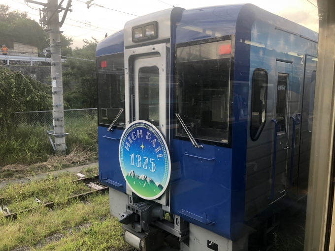 鉄道乗車記録の写真:列車・車両の様子(未乗車)(1)          「知らない列車があった」