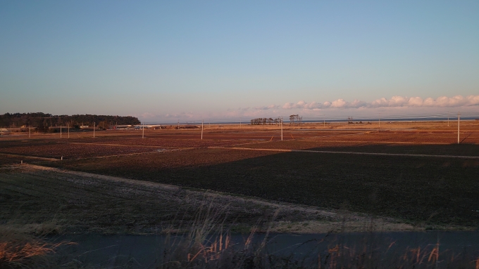 鉄道乗車記録の写真:車窓・風景(2)     「元々は田畑か宅地であったであろう更地が目についた」