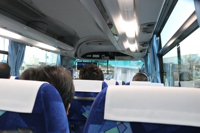 鉄道乗車記録の写真:旅の思い出(26)        「串本駅からバスで移動します」