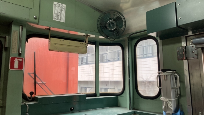 鉄道乗車記録の写真:車内設備、様子(1)          「扇風機に国鉄のマークが...」
