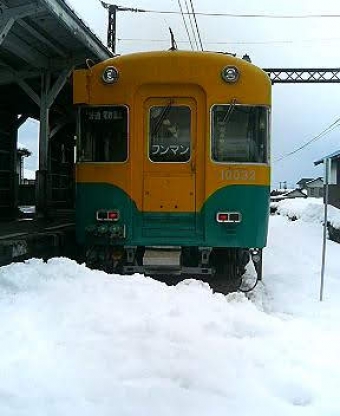 電鉄富山駅から岩峅寺駅:鉄道乗車記録の写真