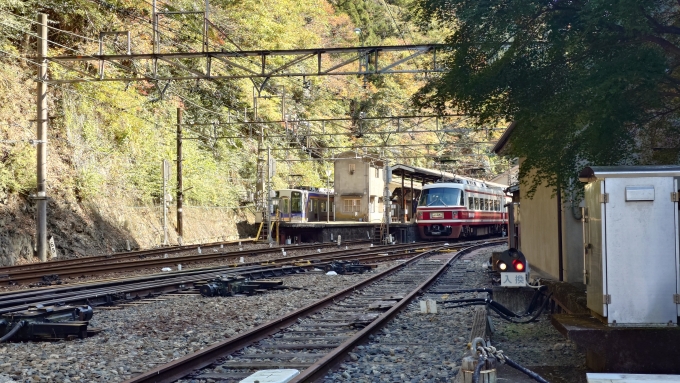 鉄道乗車記録の写真:駅舎・駅施設、様子(2)        「敷地外から撮影」