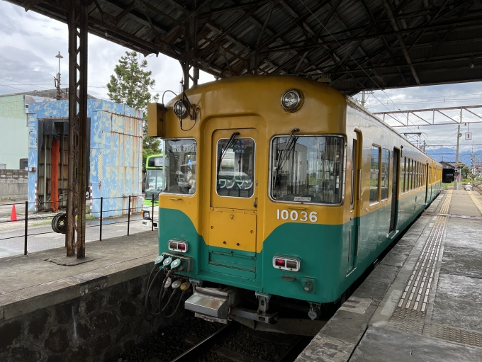 鉄道乗車記録の写真:乗車した列車(外観)(2)        