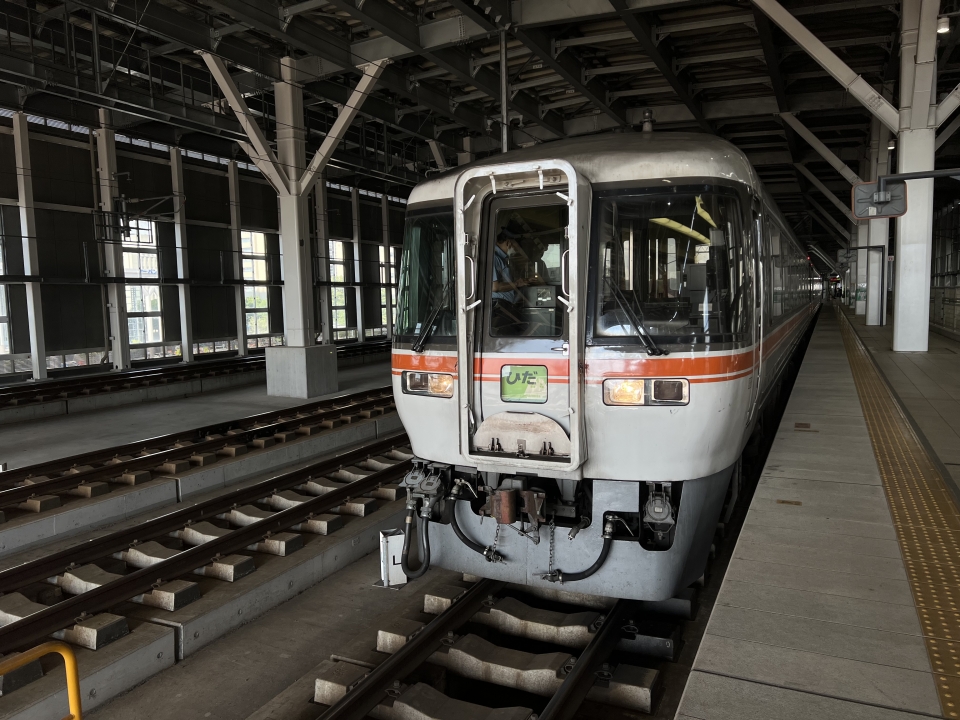 鉄道乗車記録「富山駅から高山駅」乗車した列車(外観)の写真(1) by I37 撮影日時:2022年07月17日