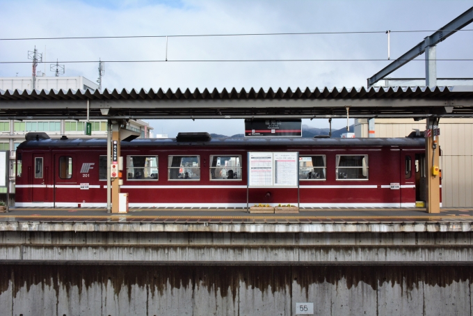 鉄道乗車記録の写真:列車・車両の様子(未乗車)(2)        「京都丹波鉄道宮福線の車両

ホームは駅舎共通」