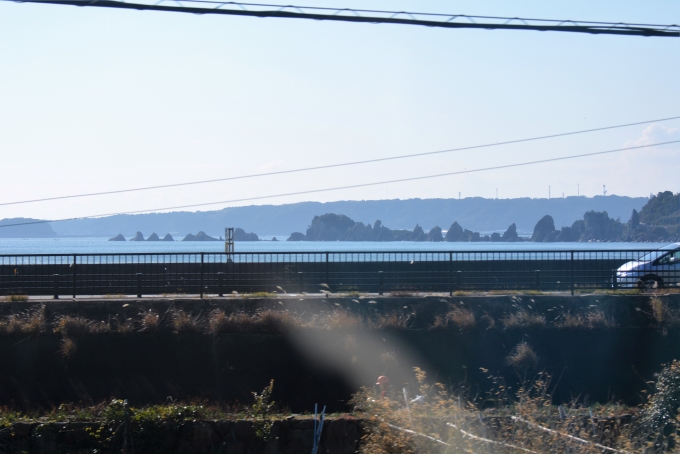 鉄道乗車記録の写真:車窓・風景(12)        「橋杭岩」