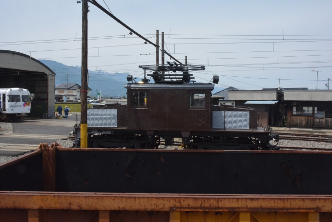 鉄道乗車記録の写真:車窓・風景(6)        「ED30系電気機関車　ED301」