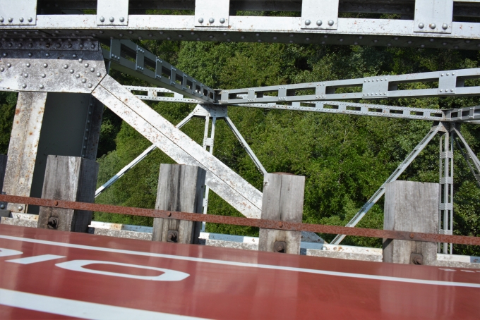 鉄道乗車記録の写真:車窓・風景(82)        「関の沢橋梁上」