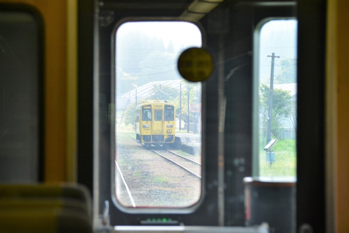 鉄道乗車記録の写真:車窓・風景(16)        「九州一高い所にある駅です。
標高754ｍ

阿蘇の外輪山の東端になります。

豊後竹田から車で阿蘇に行く時に立ち寄ったことがある駅舎です。」