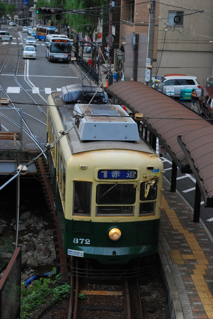 鉄道乗車記録の写真:乗車した列車(外観)(6)        「駐車場がある正覚寺下（崇福寺）まで戻ってきてこの日の乗り鉄は終えました。」