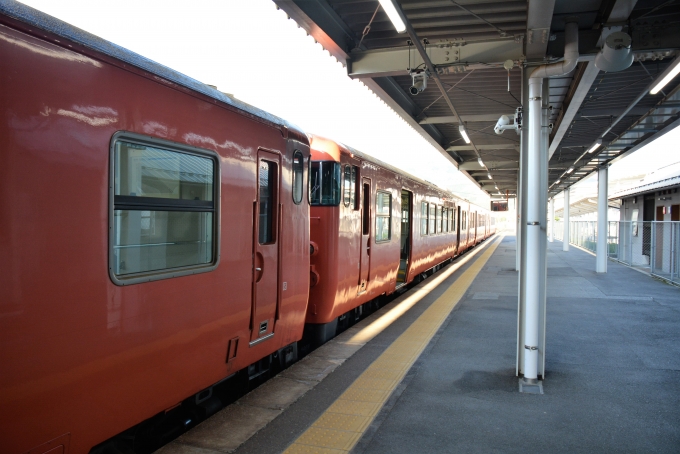 鉄道乗車記録の写真:列車・車両の様子(未乗車)(8)        「広島への通勤通学列車」
