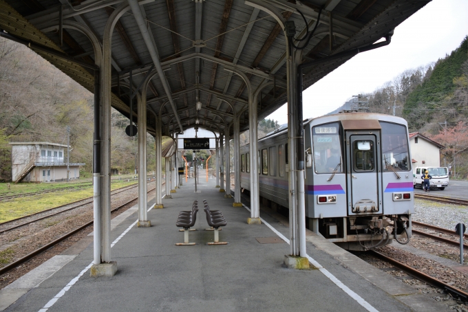 鉄道乗車記録の写真:駅舎・駅施設、様子(20)        「ここでの乗客は私一人でした。」