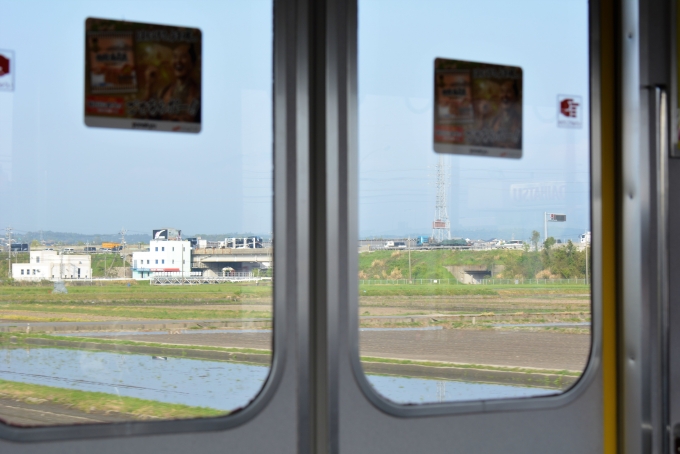 鉄道乗車記録の写真:車窓・風景(3)        「東名阪自動車道が見えました。」