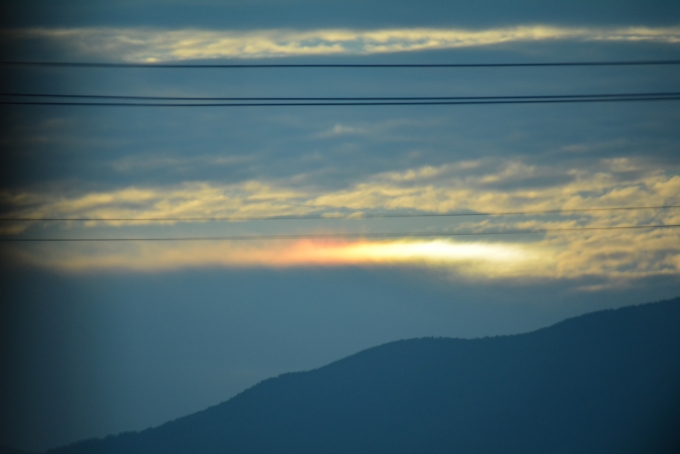 鉄道乗車記録の写真:車窓・風景(6)        「筑波山に彩雲」