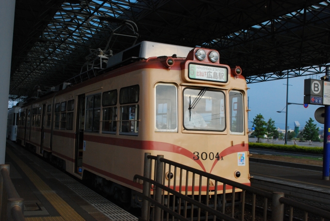 鉄道乗車記録の写真:乗車した列車(外観)(5)        「元西鉄福岡市内線の連接車の改造車
3004F

二連が三連に改造」