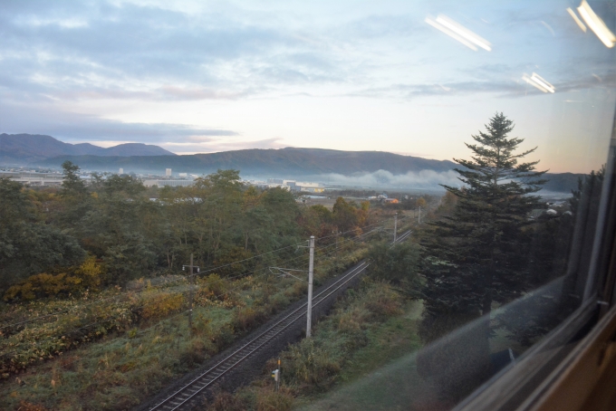鉄道乗車記録の写真:車窓・風景(14)        「本線と支線の分岐」