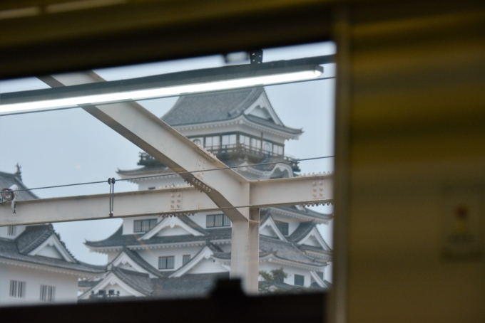 鉄道乗車記録の写真:車窓・風景(6)        「最近改修された福山城復元天守」