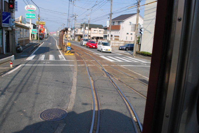 鉄道乗車記録の写真:車窓・風景(13)        「日本一回転半径が小さいカーブを走行中」