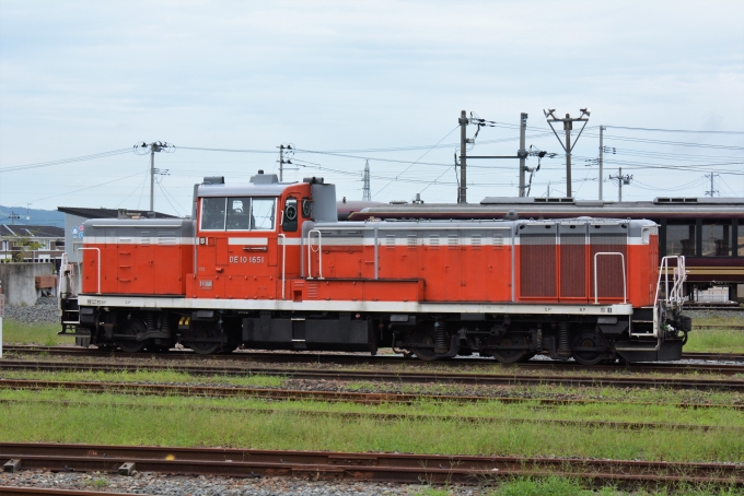 鉄道乗車記録の写真:列車・車両の様子(未乗車)(2)        「DE10 1651」