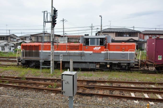 鉄道乗車記録の写真:列車・車両の様子(未乗車)(13)        「DE10-1120」
