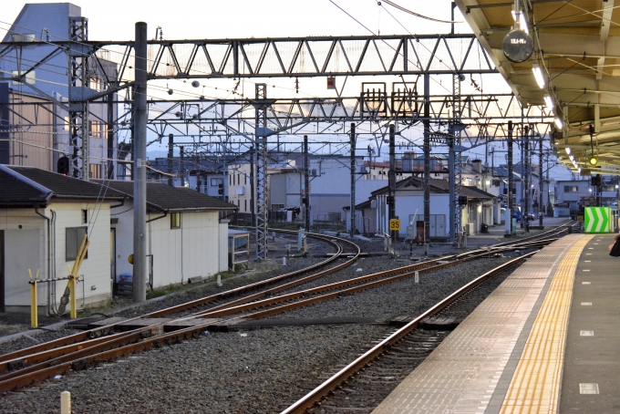 鉄道乗車記録の写真:駅舎・駅施設、様子(2)        「東武東上線から分岐する越生線の線路」