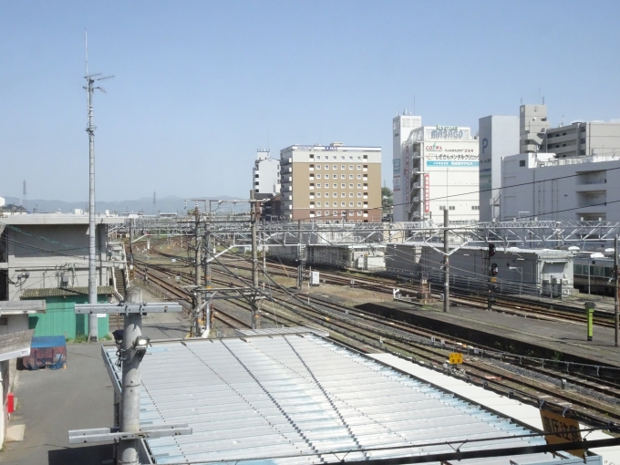 鉄道乗車記録の写真:駅舎・駅施設、様子(2)        