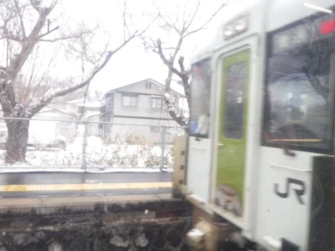 鉄道乗車記録の写真:列車・車両の様子(未乗車)(1)          「ちょうどすれ違いの花輪線」