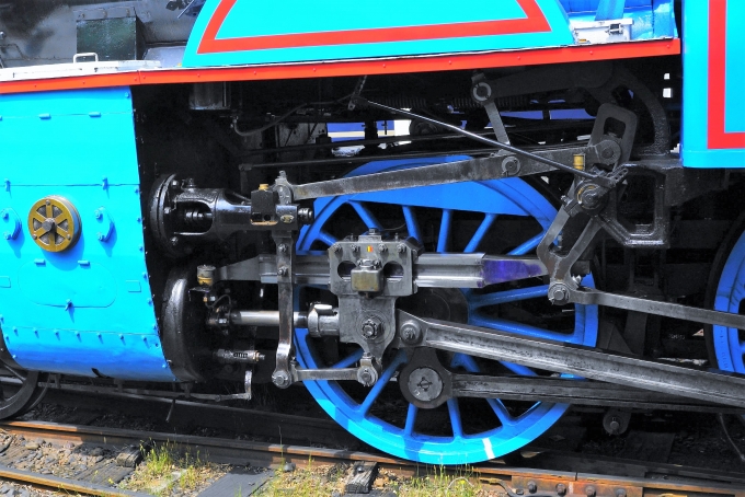 鉄道乗車記録の写真:乗車した列車(外観)(4)     「トーマスの動輪部」