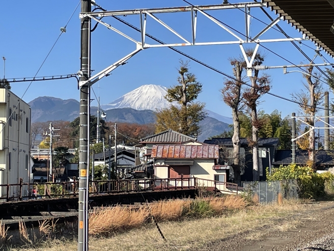 鉄道乗車記録の写真:車窓・風景(2)        「駅から富士山が綺麗に見えました。」
