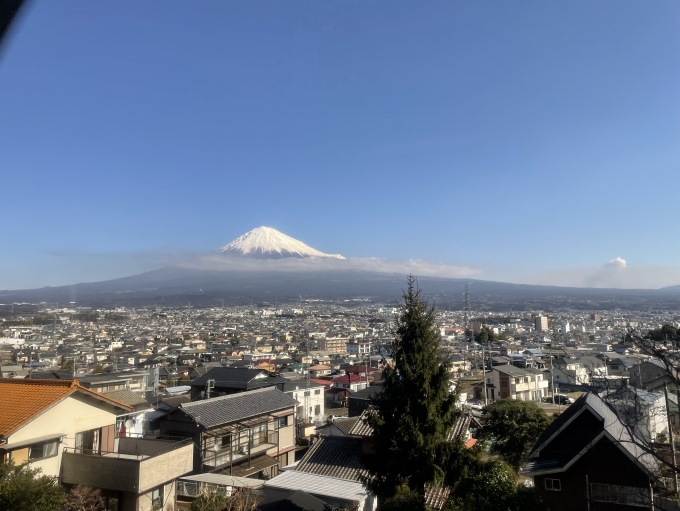 鉄道乗車記録の写真:車窓・風景(2)        「富士山がとてもきれいに見えました。」