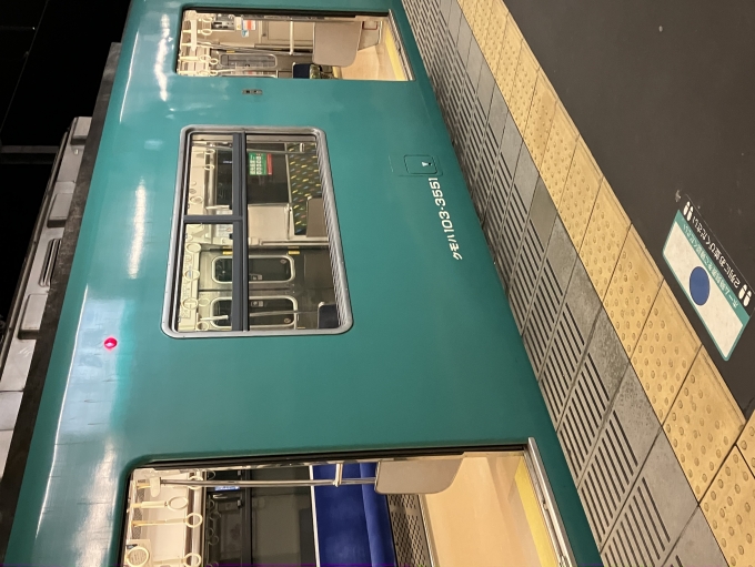 鉄道乗車記録の写真:乗車した列車(外観)(1)     「加古川線初めて乗りました。初めて乗る区間はワクワクします。乗った時間が遅い時間帯だったので真っ暗で景色がよくわからなかったのが残念です。次乗る時は明るい時間帯にしたいです。」