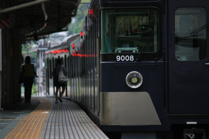 鉄道乗車記録の写真:乗車した列車(外観)(1)        「西武9000系は、やっぱりハロゲンの方が似合いますね。」
