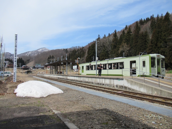 鉄道乗車記録の写真:乗車した列車(外観)(9)     「寒かった…」