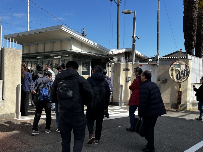鉄道乗車記録の写真:駅舎・駅施設、様子(9)        「いよいよ尼崎車庫へ」