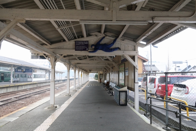 鉄道乗車記録の写真:駅舎・駅施設、様子(12)        「忍者、ここにも！」
