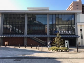 摂津本山 写真:駅舎・駅施設、様子